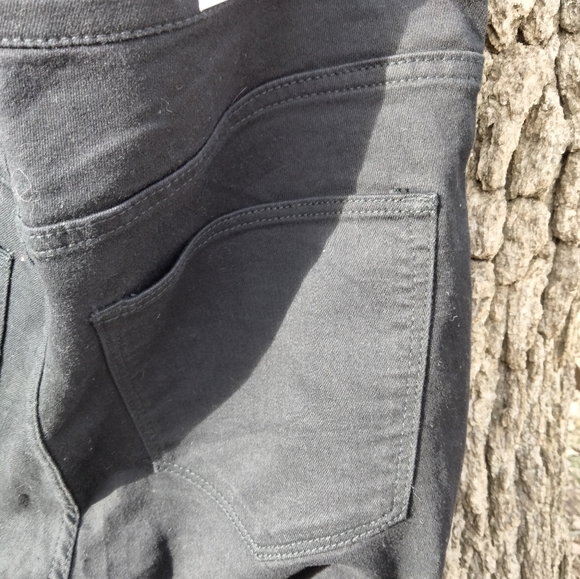NWT H&M Skinny Jeans in size 33 - Picture 4 of 5